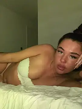 Jasminepeach  online show from July 18, 2:05 am