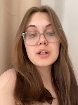 ecpochmak online show from May 14, 1:29 pm