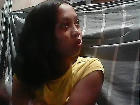 Yours AsianPinayGirl18 online show from June 30, 11:06 pm