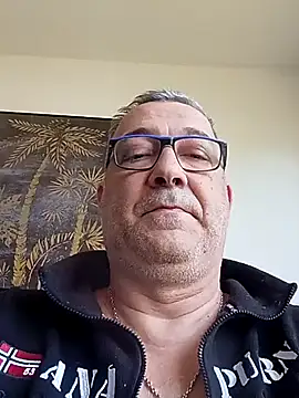 Soloyan online show from March 2, 12:22 pm