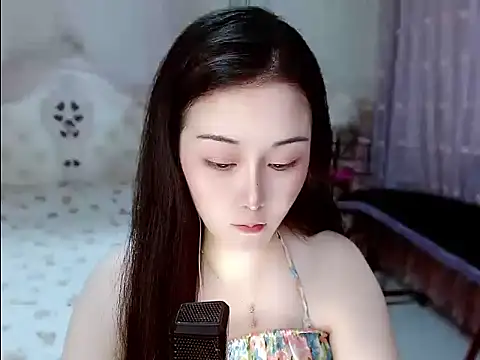 Snapshot of Amy-cnbaby chatting on June 22, 1:29 am Amy-cnbaby online show from June 22, 1:29 am