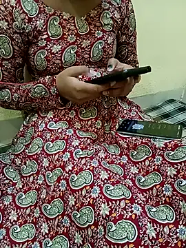 Snapshot of Seema_yadav01 chatting on July 28, 5:25 am Seema yadav01 online show from July 28, 5:25 am
