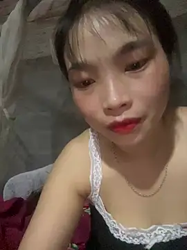 Snapshot of Samso-si chatting on May 6, 3:17 pm Samso-si online show from May 6, 3:17 pm