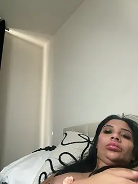 Miss juicybabes online show from May 16, 8:00 am