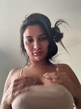 Miss juicybabes online show from June 1, 1:46 pm