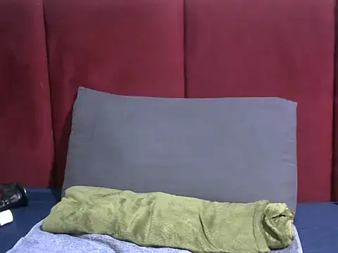 Mel90x online show from April 30, 2:34 pm