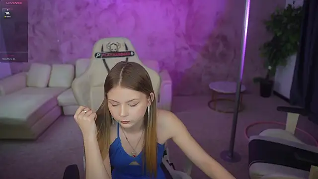 Snapshot of Melissa_kiss054 chatting on May 21, 10:17 pm Melissa kiss054 online show from May 21, 10:17 pm