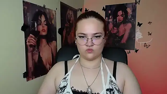 RinaRiii online show from July 18, 6:12 pm