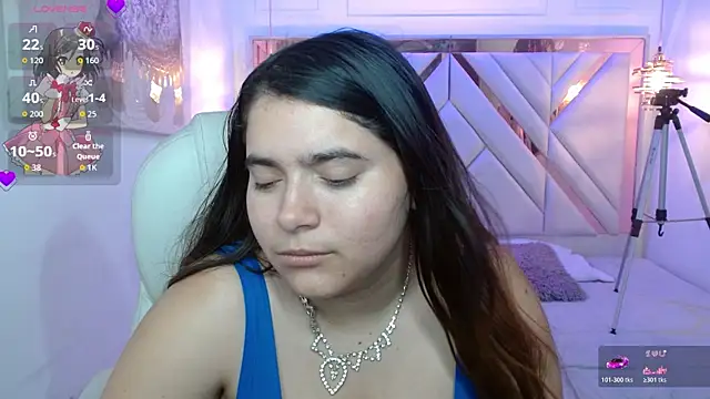 Snapshot of Laurha_ chatting on July 16, 7:31 pm Laurha online show from July 16, 7:31 pm