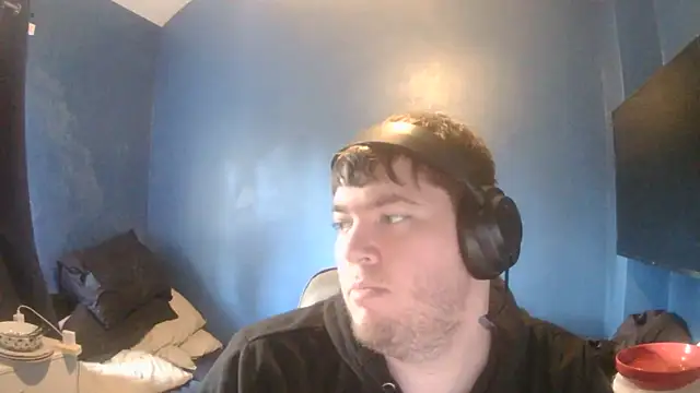 Snapshot of hunter_lust97 chatting on May 20, 6:03 pm hunter lust97 online show from May 20, 6:03 pm