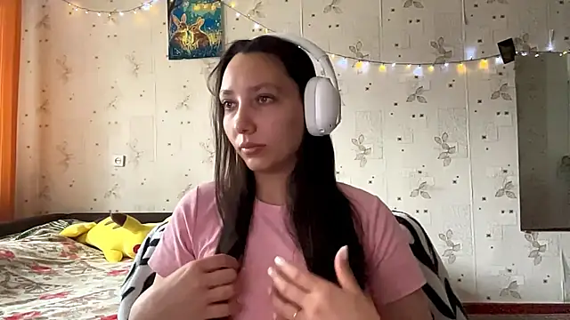 SheeringGape online show from May 10, 2:17 am