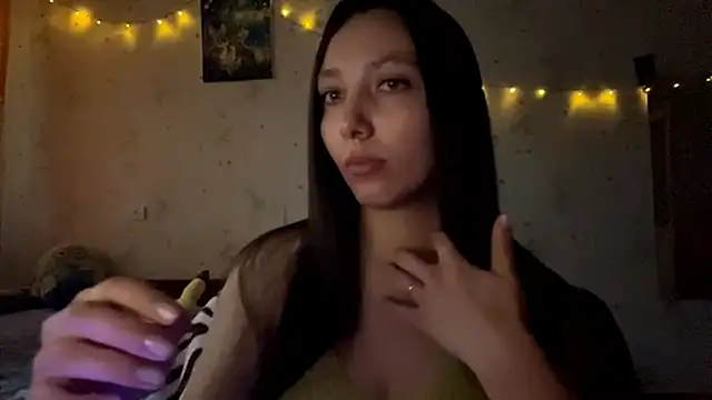 SheeringGape online show from June 9, 1:28 am