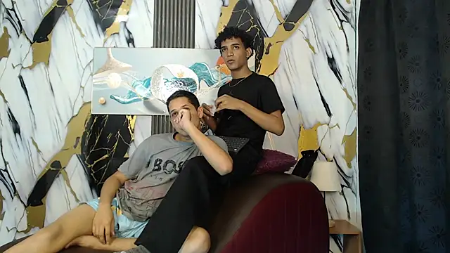 Snapshot of GOLDEN_2026 chatting on May 12, 7:11 pm GOLDEN 2026 online show from May 12, 7:11 pm
