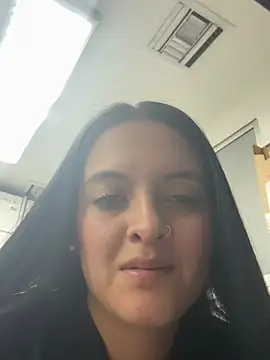 Snapshot of marianm29-1 chatting on May 17, 12:56 pm marianm29-1 online show from May 17, 12:56 pm