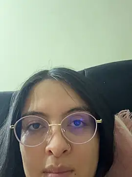 Snapshot of marianm29-1 chatting on June 20, 1:30 am marianm29-1 online show from June 20, 1:30 am