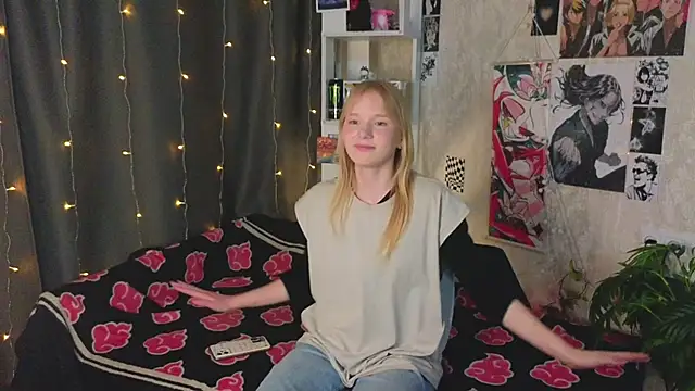 KoriMurden online show from May 4, 5:31 pm