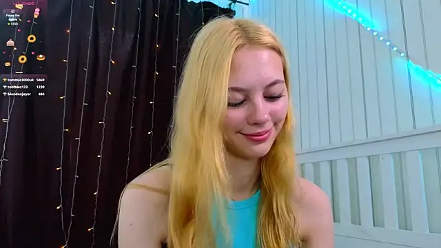 HarriettKitty online show from August 2, 8:13 am