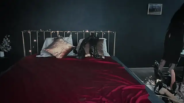 Snapshot of StellaDarkspace chatting on June 2, 12:51 pm StellaDarkspace online show from June 2, 12:51 pm