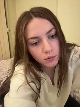 daisycollins online show from June 2, 10:50 am