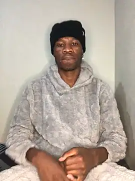 Snapshot of thandolezwe1 chatting on June 25, 8:46 pm thandolezwe1 online show from June 25, 8:46 pm