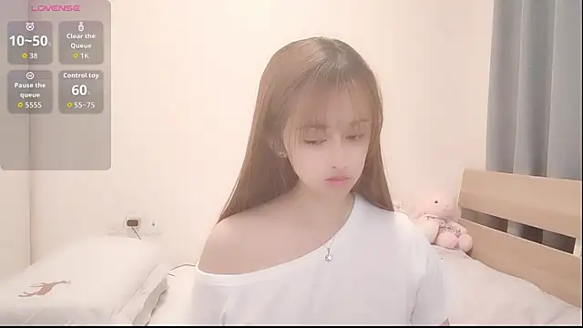 inlkitte-sweet online show from May 11, 2:23 pm