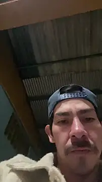 Snapshot of Piter_Drako chatting on June 2, 12:23 am Piter Drako online show from June 2, 12:23 am