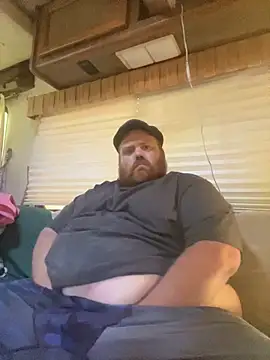 Bigfarmdaddy69 online show from June 20, 11:24 am