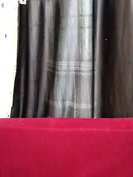 Snapshot of Roji_bha chatting on July 23, 4:10 am Roji bha online show from July 23, 4:10 am