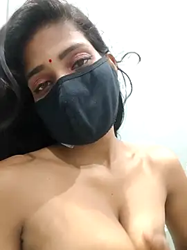 Hot Candy77 online show from May 30, 7:44 pm