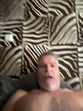 Snapshot of Thor-82 chatting on July 6, 5:37 am Thor-82 online show from July 6, 5:37 am