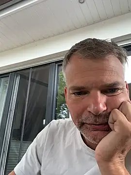Snapshot of Thor-82 chatting on July 16, 7:25 am Thor-82 online show from July 16, 7:25 am