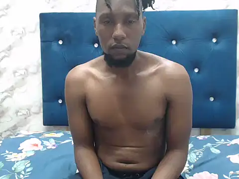 Snapshot of LabetoXXX chatting on May 9, 12:10 pm LabetoXXX online show from May 9, 12:10 pm