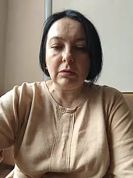 Snapshot of EmmaEmmy40 chatting on July 20, 10:39 am EmmaEmmy40 online show from July 20, 10:39 am