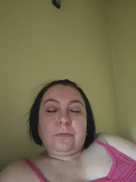 Snapshot of EmmaEmmy40 chatting on July 27, 4:25 pm EmmaEmmy40 online show from July 27, 4:25 pm