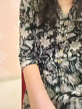 Snapshot of zoya_baby_ chatting on June 30, 3:46 pm zoya baby online show from June 30, 3:46 pm