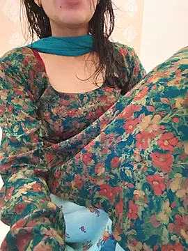 Snapshot of zoya_baby_ chatting on July 28, 4:30 am zoya baby online show from July 28, 4:30 am
