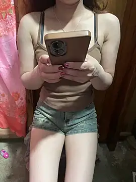Snapshot of Lovely23-22 chatting on August 3, 6:55 pm Lovely23-22 online show from August 3, 6:55 pm
