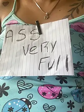 Snapshot of Dirty_0limits chatting on May 4, 9:55 pm Dirty 0limits online show from May 4, 9:55 pm
