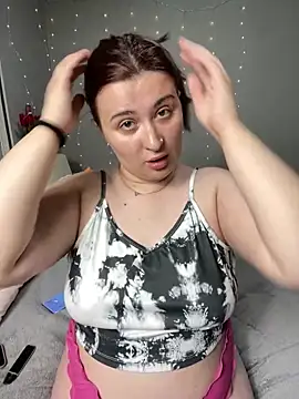 Snapshot of AureTease chatting on May 16, 7:23 pm AureTease online show from May 16, 7:23 pm