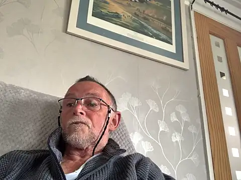 Moonraker64 online show from May 17, 2:24 pm