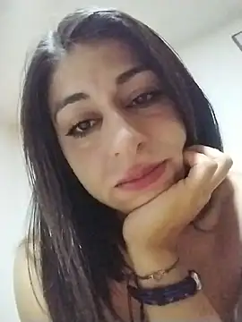Snapshot of arianna_rouse_ chatting on June 25, 2:11 am arianna rouse online show from June 25, 2:11 am