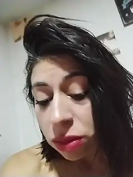 Snapshot of arianna_rouse_ chatting on July 29, 2:32 am arianna rouse online show from July 29, 2:32 am