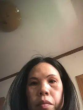 nidejiejie online show from June 27, 3:44 am