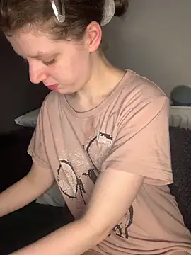 Tatum-Bear online show from June 16, 9:28 pm