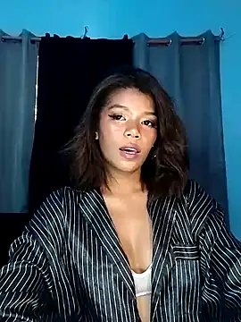 charlene pretty online show from June 28, 9:43 pm