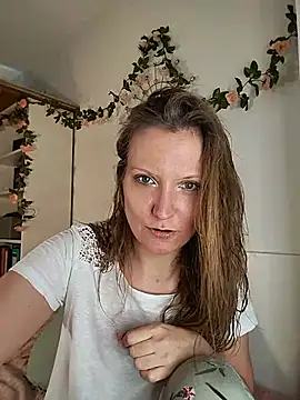 Candy Cougar online show from May 23, 6:51 am