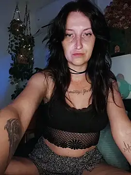 Snapshot of Goddessm00n1 chatting on July 23, 8:40 pm Goddessm00n1 online show from July 23, 8:40 pm