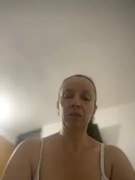Snapshot of Soy_Camila8 chatting on June 2, 1:18 am Soy Camila8 online show from June 2, 1:18 am