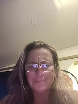 Queenle91 online show from May 15, 11:56 pm
