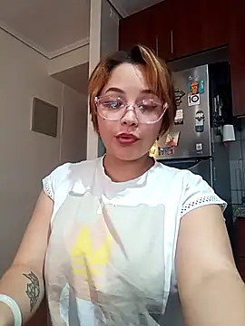 Snapshot of LilithAmaya2018 chatting on May 9, 1:44 am LilithAmaya2018 online show from May 9, 1:44 am